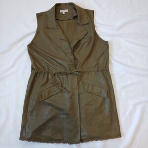 L Women's Solitaire Suede Olive Green Vest